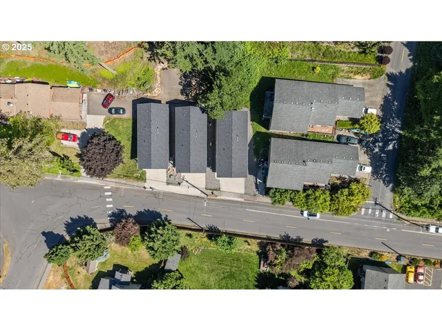 a black and white photo of a house