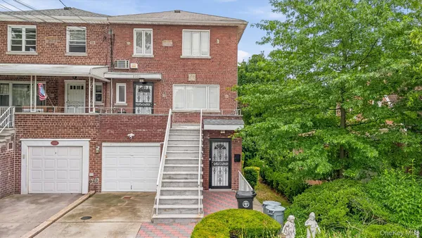 $899,000 | 2324 Westervelt Avenue | Pelham Gardens