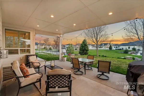 $1,099,000 | 15111 Pinehurst Way, Caldwell, ID 83607