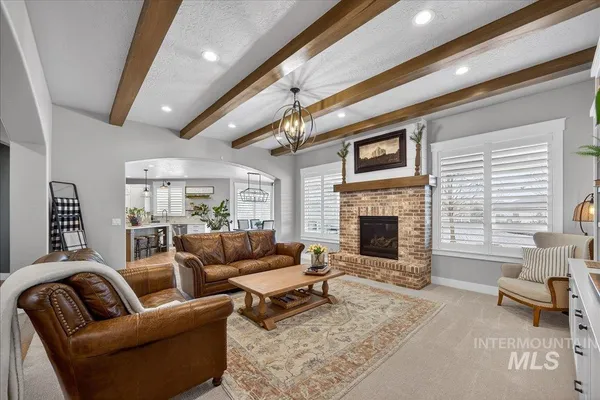 $1,099,000 | 15111 Pinehurst Way, Caldwell, ID 83607