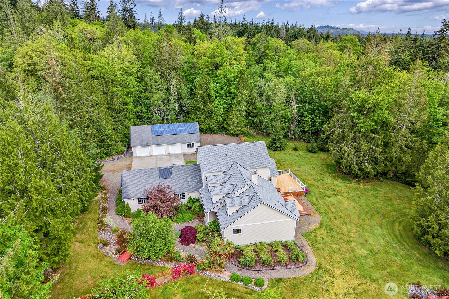 291 Fawn Meadow Road Chimacum, WA 98325 - Photo 25 of 39 Gallery Image 25