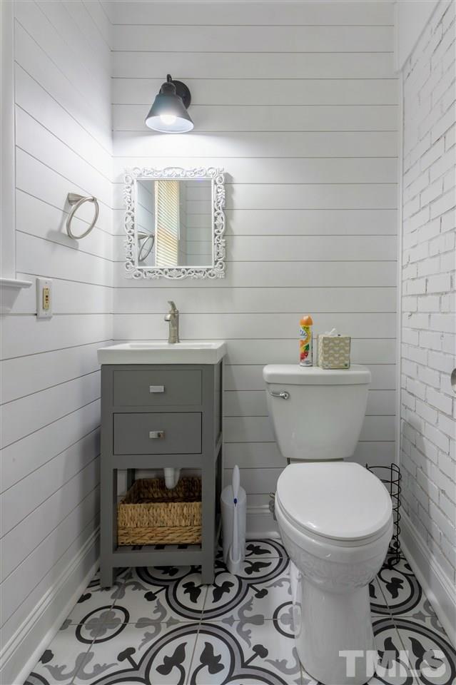 329 Meredith Street Raleigh, NC 27606 - Photo 13 of 30 Gallery Image 13