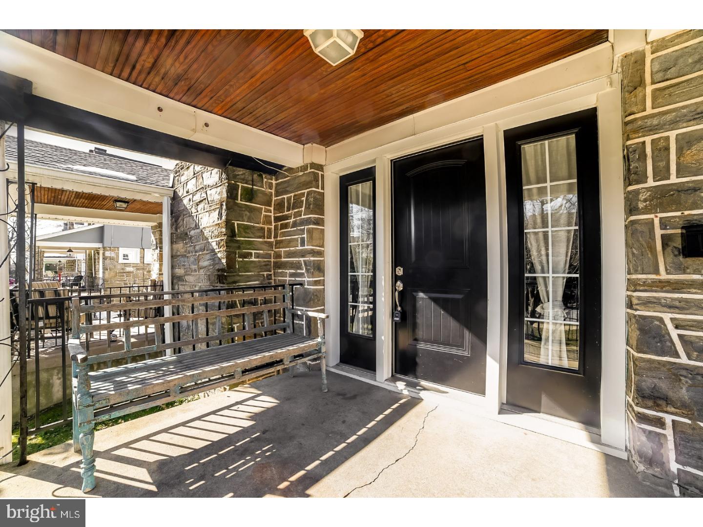 124 Sycamore Road Havertown, PA 19083 - Photo 4 of 25