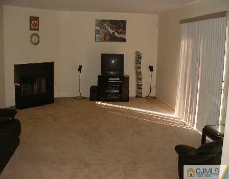 1498 Masoma Road North Brunswick, NJ 08902 - Photo 5 of 8 Gallery Image 5
