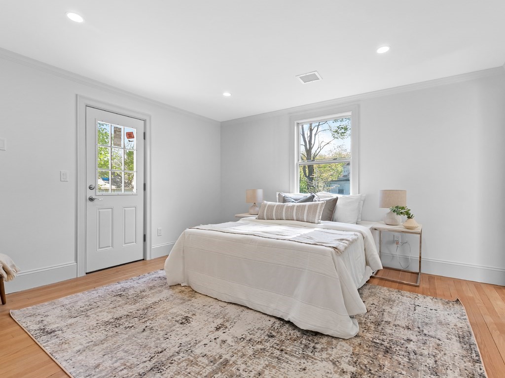 82 Halcyon Road Newton, MA 02459 - Photo 11 of 17