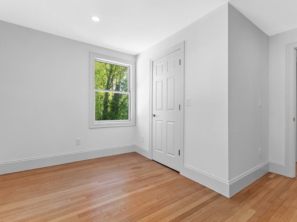 82 Halcyon Road Newton, MA 02459 - Photo 14 of 17