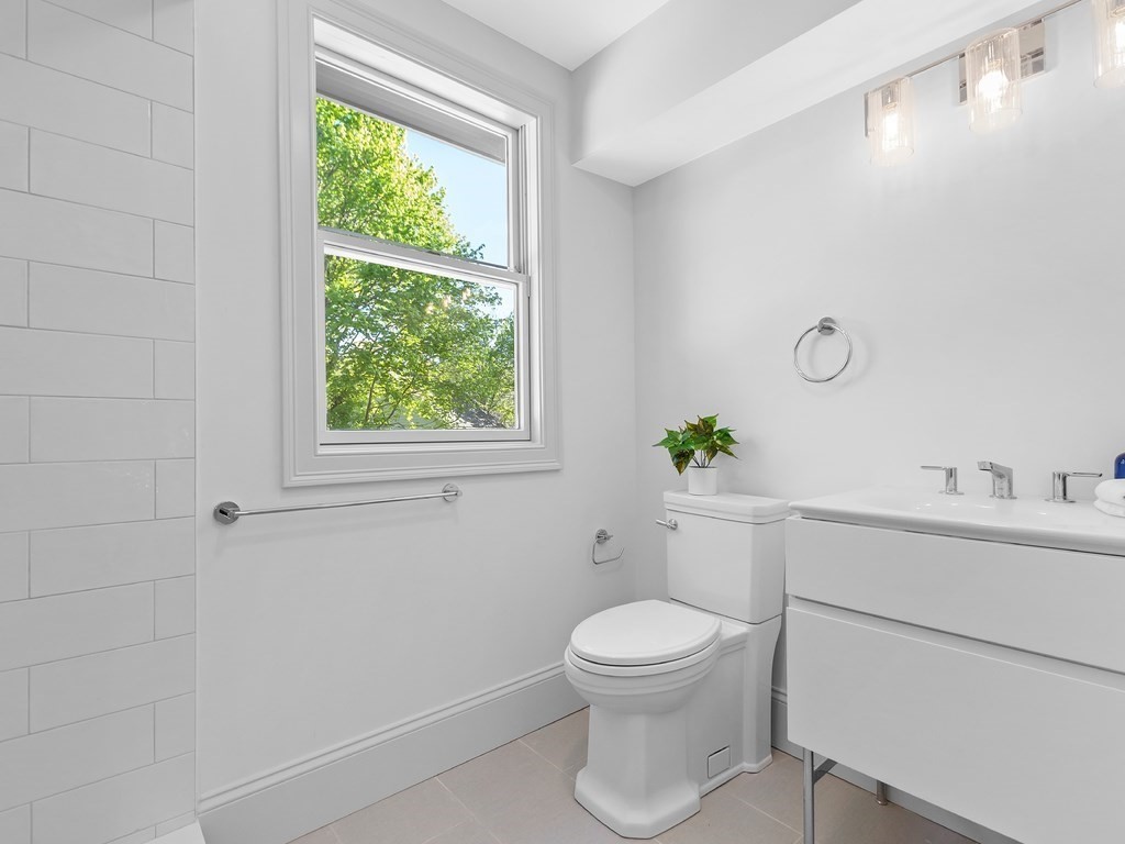 82 Halcyon Road Newton, MA 02459 - Photo 15 of 17