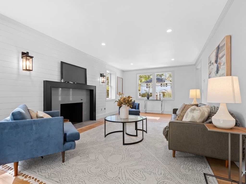 82 Halcyon Road Newton, MA 02459 - Photo 2 of 17