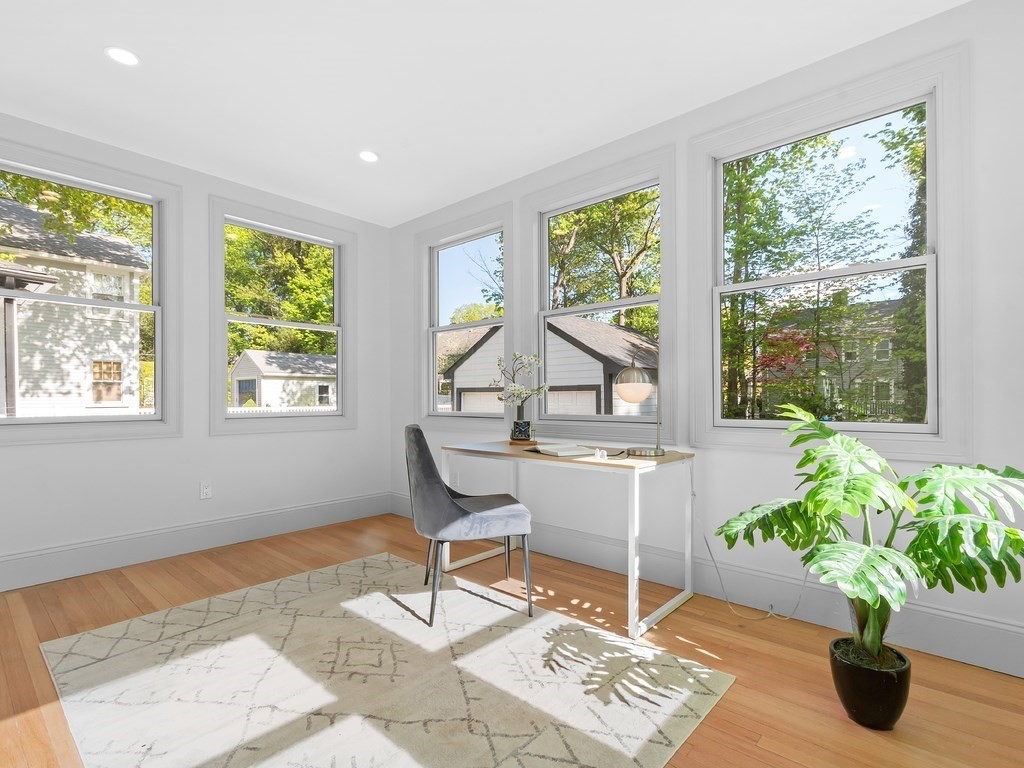 82 Halcyon Road Newton, MA 02459 - Photo 4 of 17