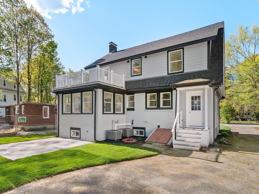 82 Halcyon Road Newton, MA 02459 - Photo 10 of 17