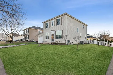 $499,000 | 1880 Bluestem Circle, Aurora, IL 60504