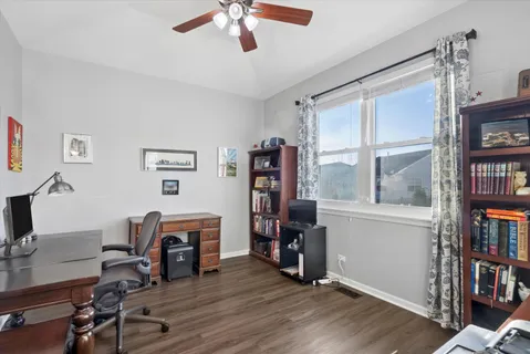 $499,000 | 1880 Bluestem Circle, Aurora, IL 60504