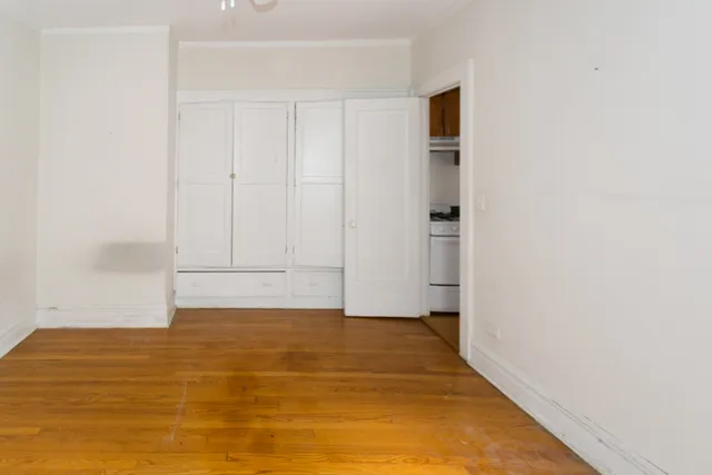 $1,977 | 441 West Melrose Street, Unit 3B, Chicago, IL 60657