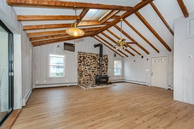 $2,800 | 35 Bernadette Street, Fitchburg, MA 01420