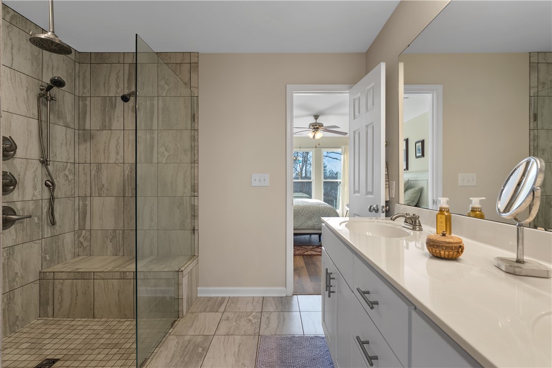 603 Lighthouse Court Seneca, SC 29672 - Photo 29 of 44