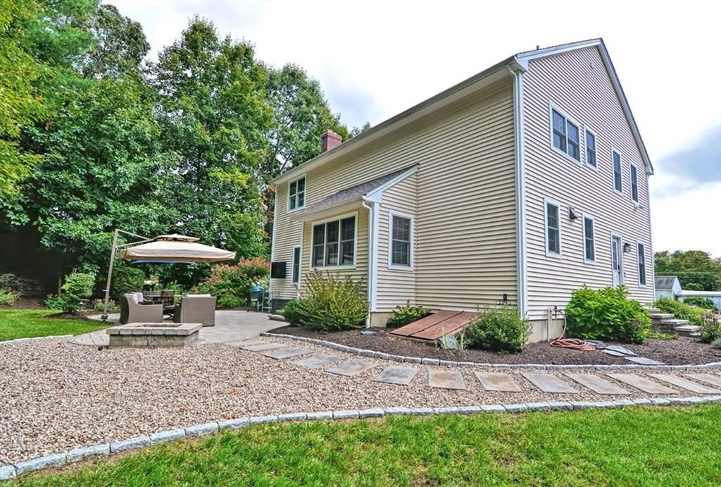 131 Rice Corner Road Brookfield, MA 01506 - Photo 5 of 42