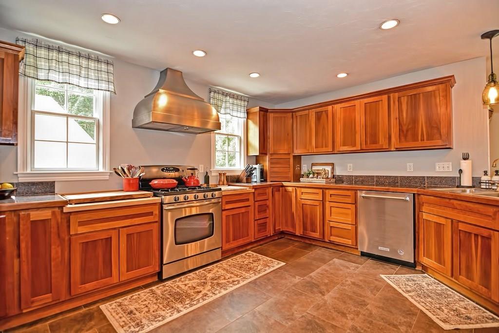 131 Rice Corner Road Brookfield, MA 01506 - Photo 10 of 42