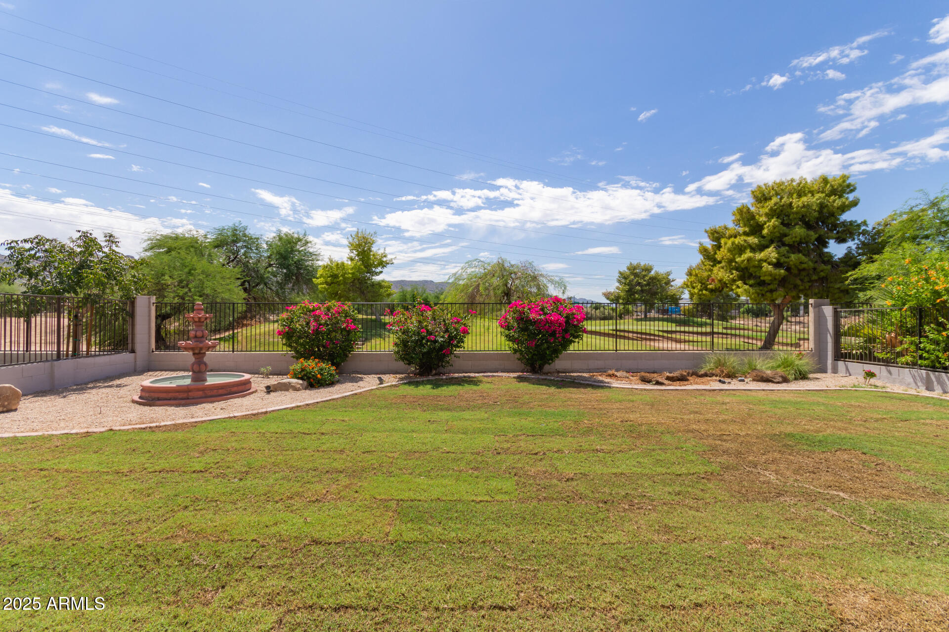 2423 East Fremont Road Phoenix, AZ 85042 - Photo 1 of 49 34 - Fremont