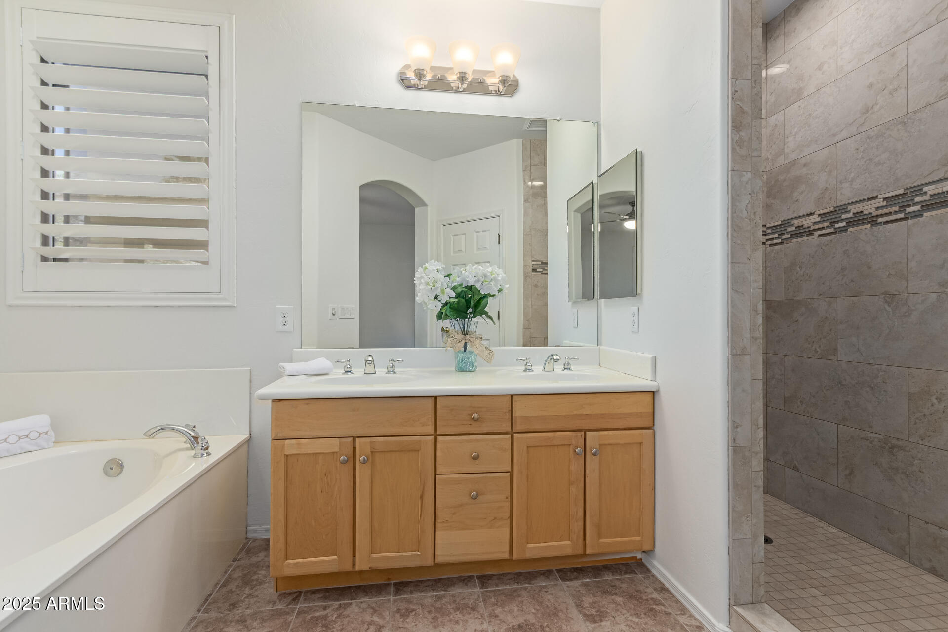 2423 East Fremont Road Phoenix, AZ 85042 - Photo 28 of 49 22 - Fremont