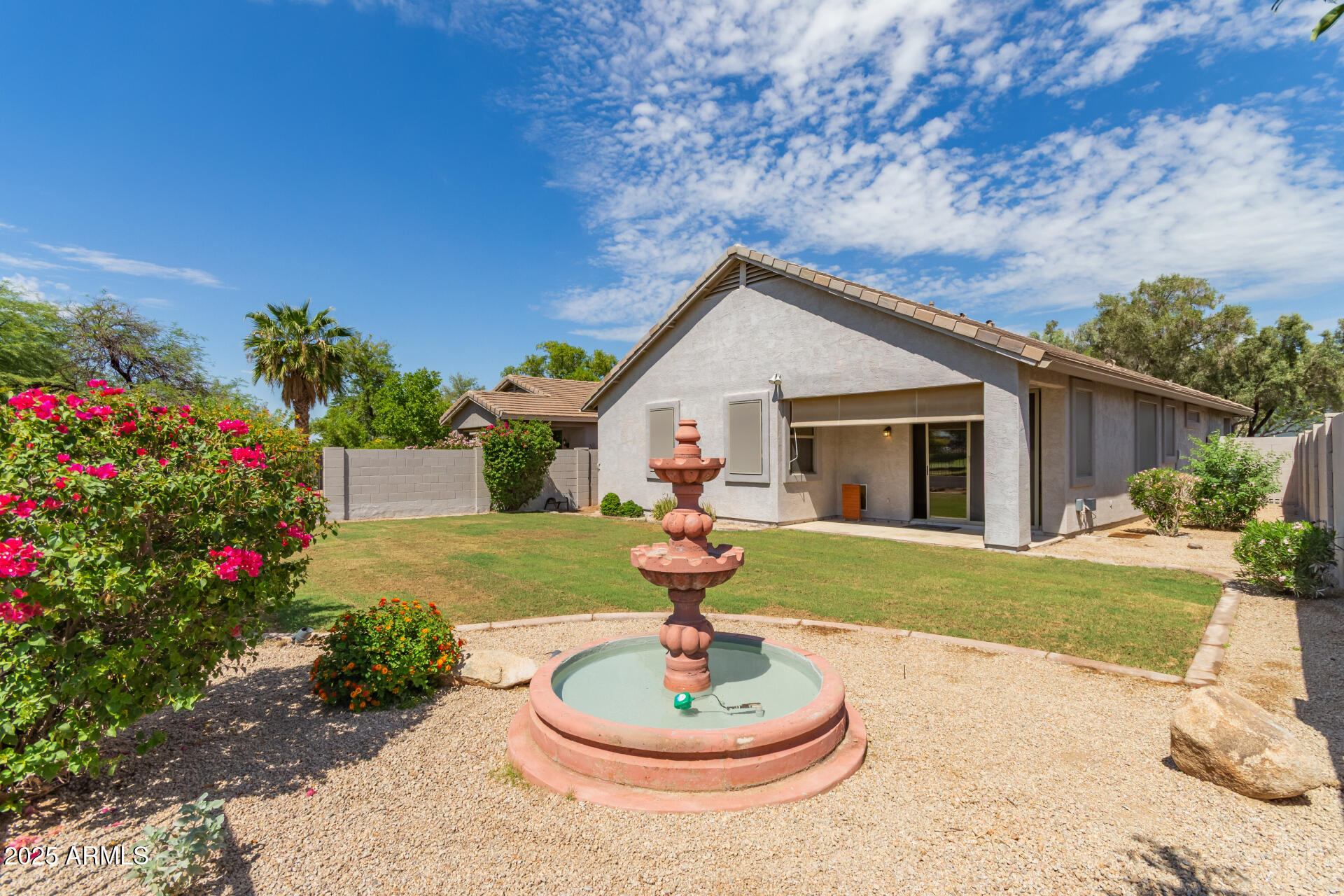 2423 East Fremont Road Phoenix, AZ 85042 - Photo 3 of 49 36 - Fremont