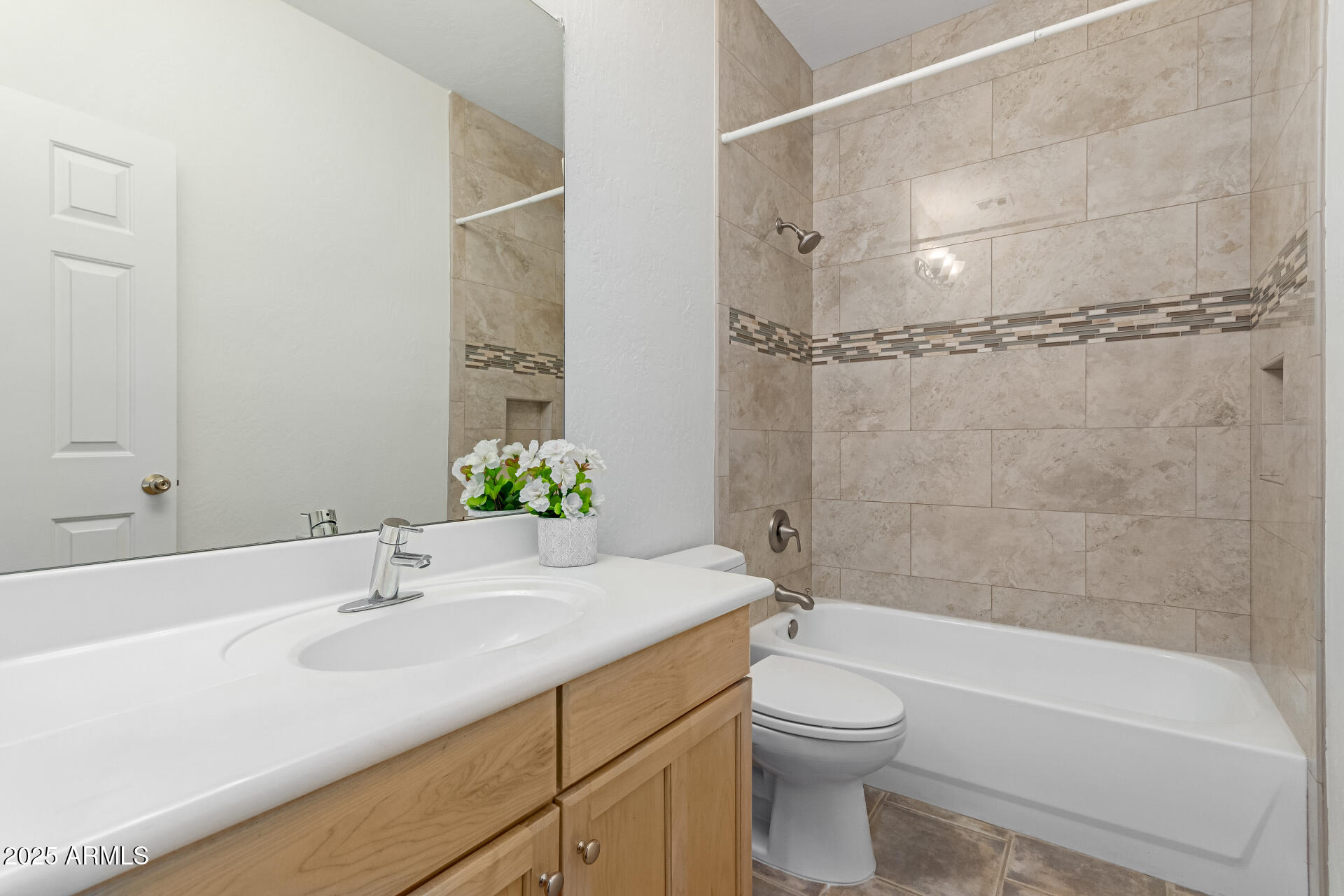2423 East Fremont Road Phoenix, AZ 85042 - Photo 35 of 49 29 - Fremont