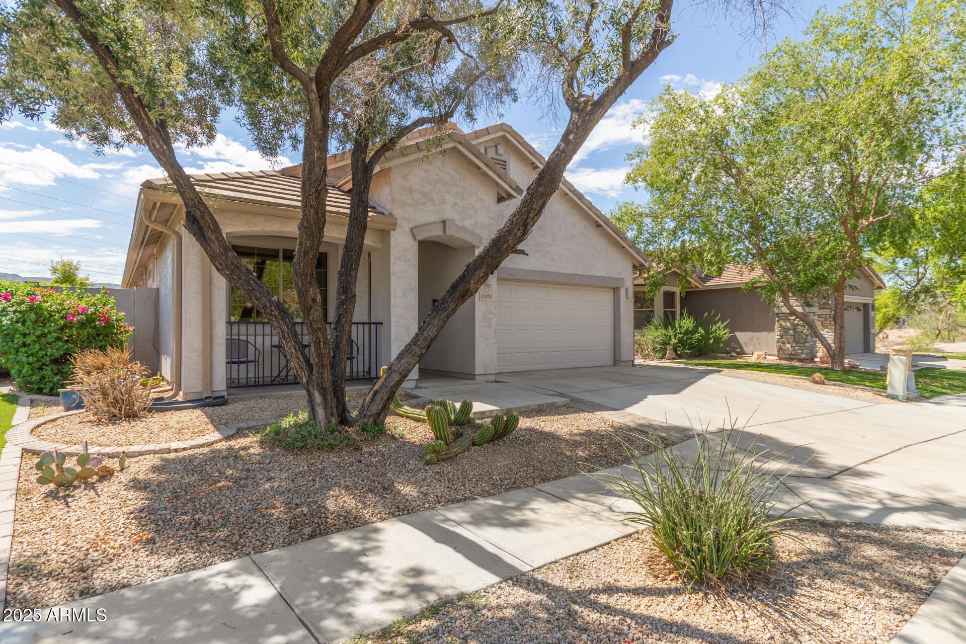 2423 East Fremont Road Phoenix, AZ 85042 - Photo 5 of 49 02 - Fremont