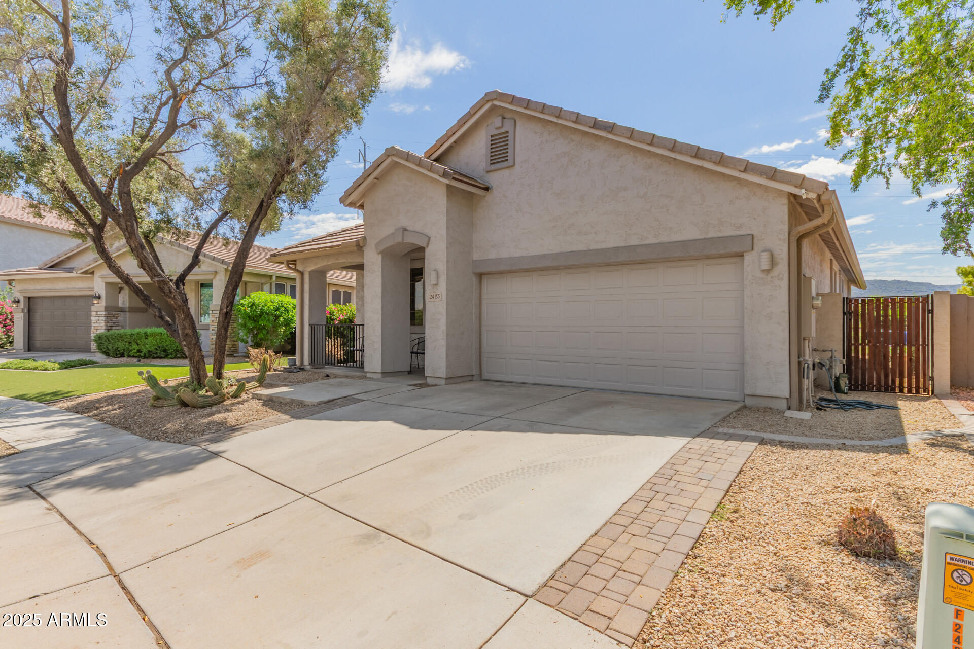 2423 East Fremont Road Phoenix, AZ 85042 - Photo 6 of 49 03 - Fremont