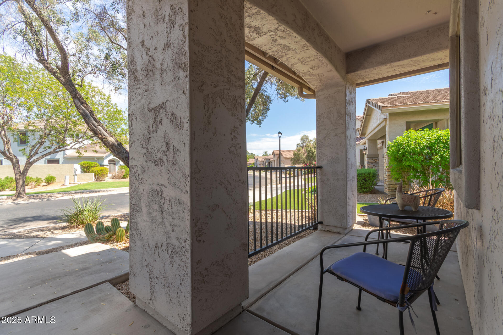 2423 East Fremont Road Phoenix, AZ 85042 - Photo 8 of 49 05 - Fremont