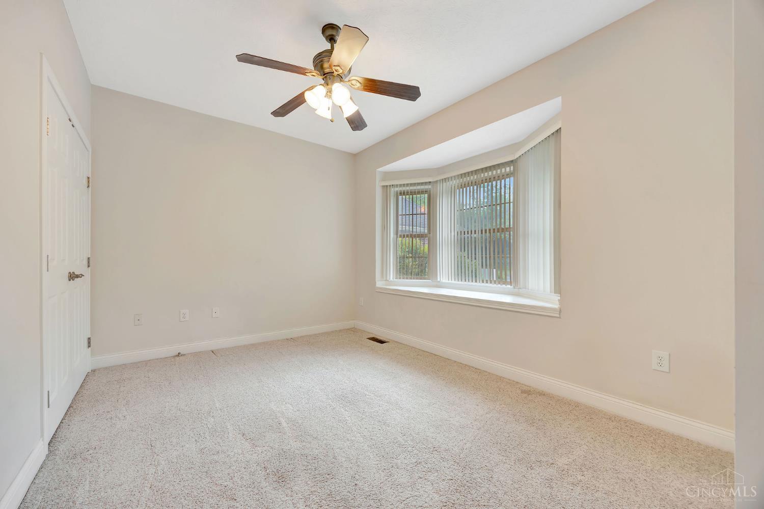 6711 Cheviot Road Cincinnati, OH 45247 - Photo 21 of 50