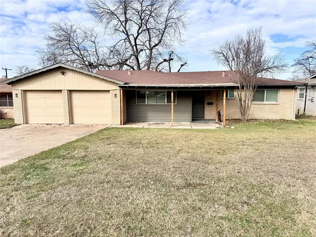 $2,200 | 7605 Deaver Drive, North Richland Hills, TX 76180