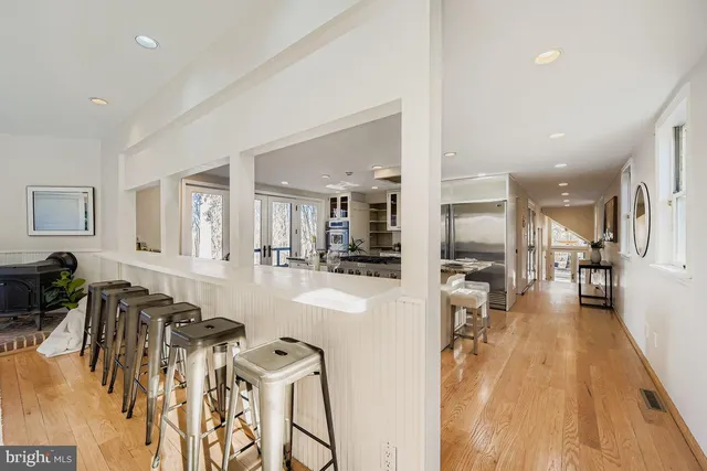 $1,295,000 | 831 Hillside Road, Lutherville-Timonium, MD 21093