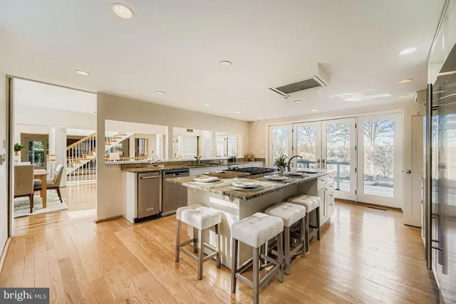 $1,295,000 | 831 Hillside Road, Lutherville-Timonium, MD 21093