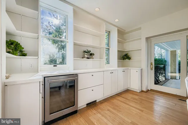 $1,295,000 | 831 Hillside Road, Lutherville-Timonium, MD 21093