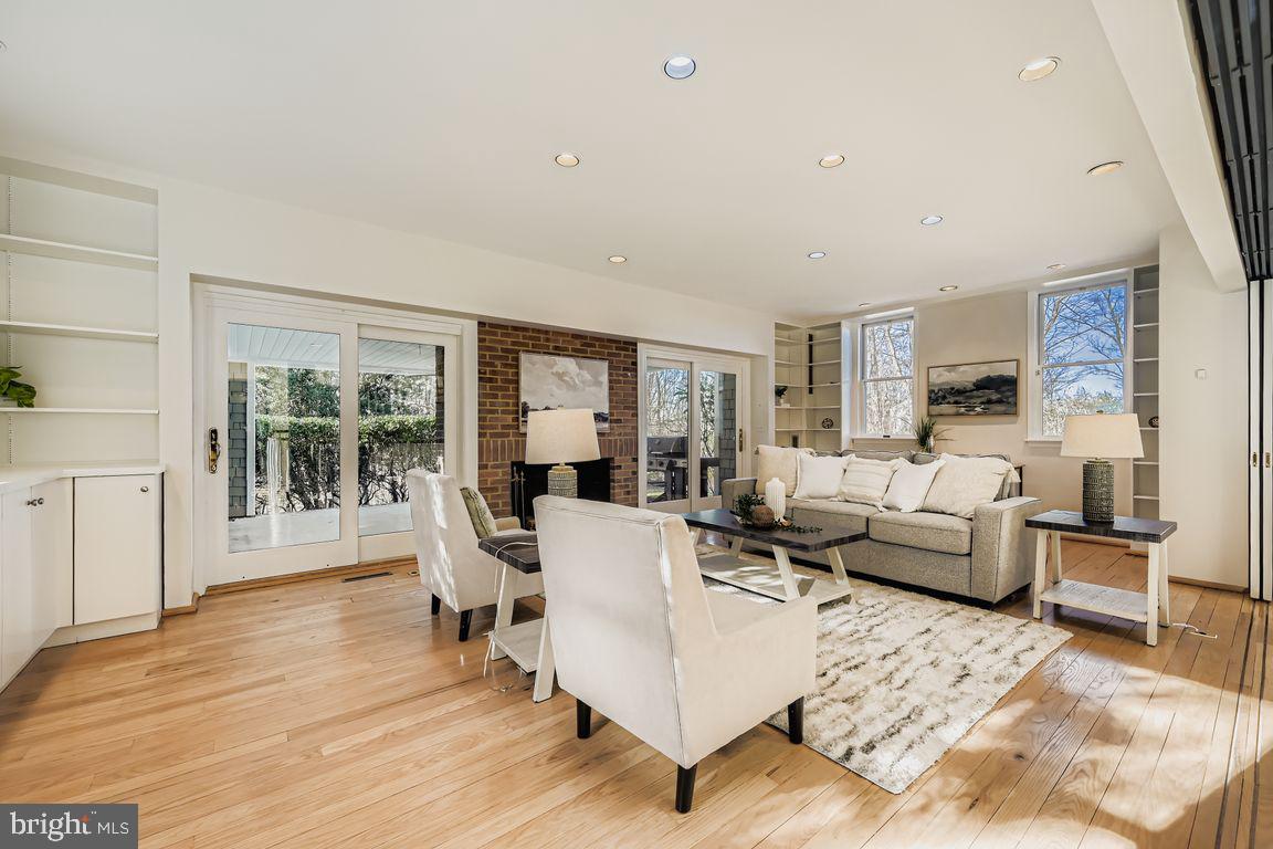 831 Hillside Road Lutherville-Timonium, MD 21093 - Photo 10 of 65