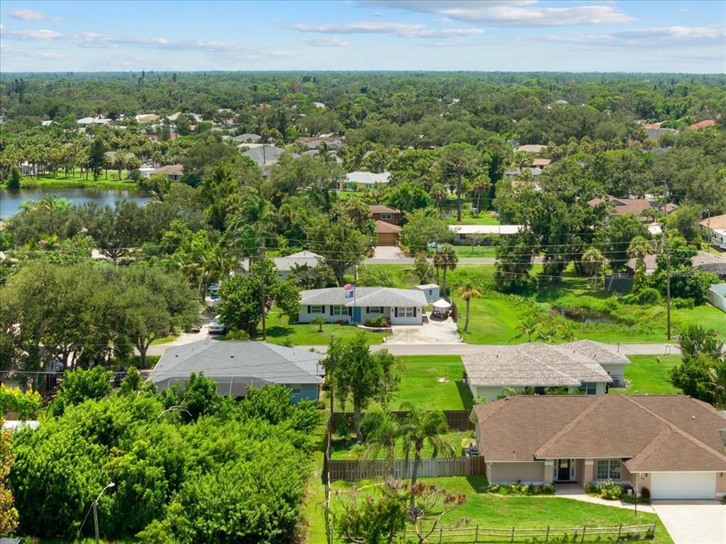 637 Flamingo Road Venice, FL 34293 - Photo 33 of 35 Gallery Image 33