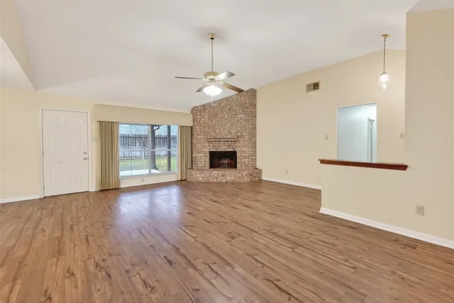 $1,900 | 21623 Crescent Heights Street, Spring, TX 77388