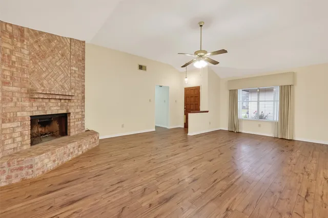 $1,900 | 21623 Crescent Heights Street, Spring, TX 77388