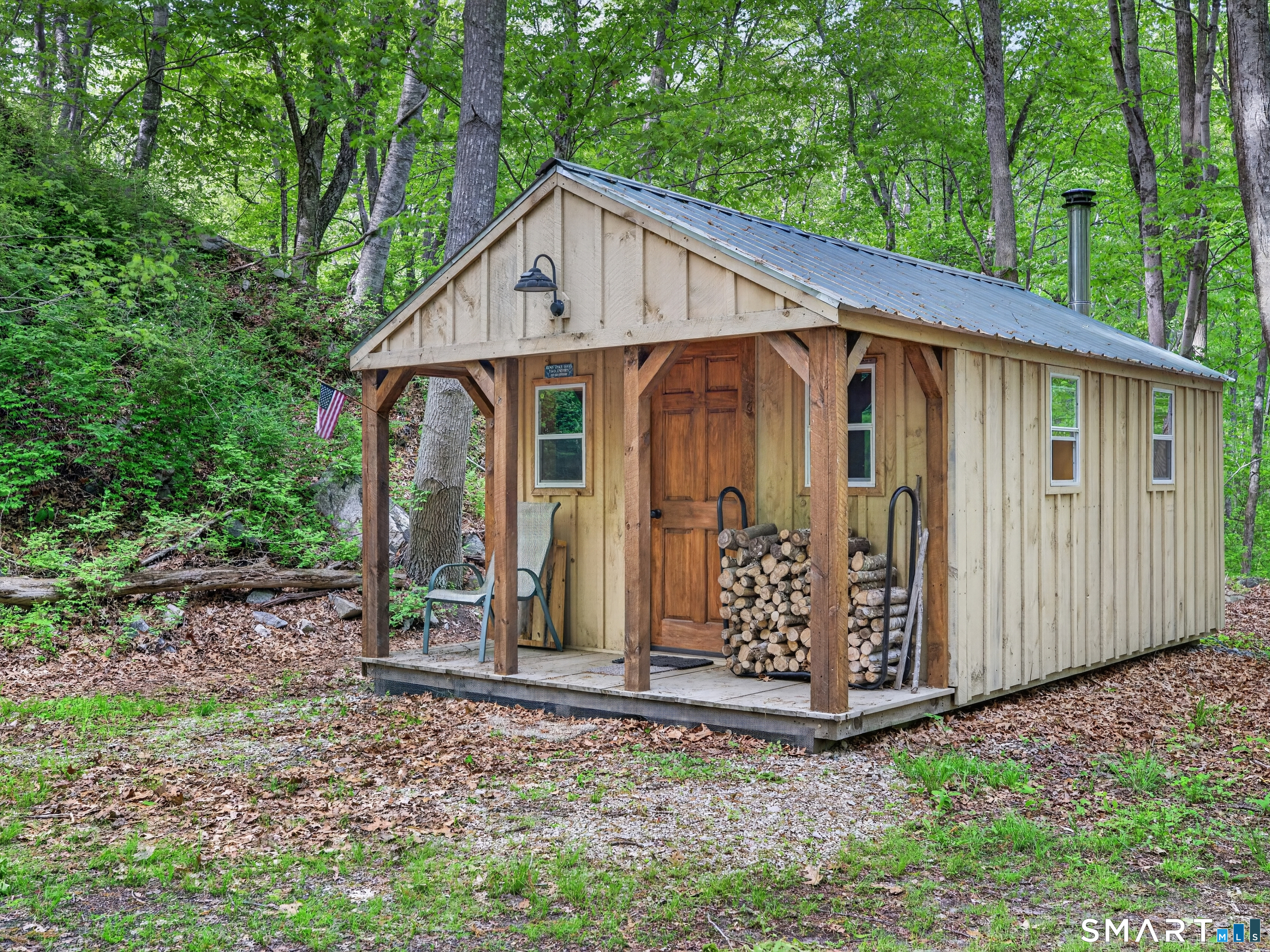 178 Great Neck Road Waterford, CT 06385 - Photo 31 of 40 Cabin