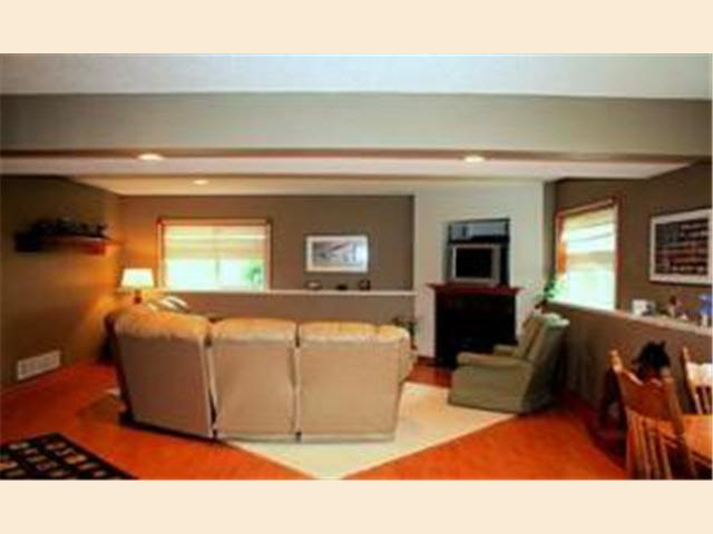 2006 Hart Drive Southwest Rochester, MN 55902 - Photo 6 of 14