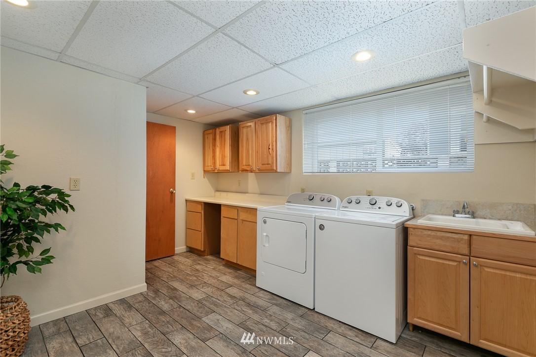 536 North 70th Street Seattle, WA 98103 - Photo 19 of 21 Gallery Image 19