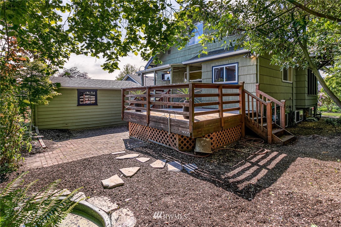 536 North 70th Street Seattle, WA 98103 - Photo 20 of 21 Gallery Image 20