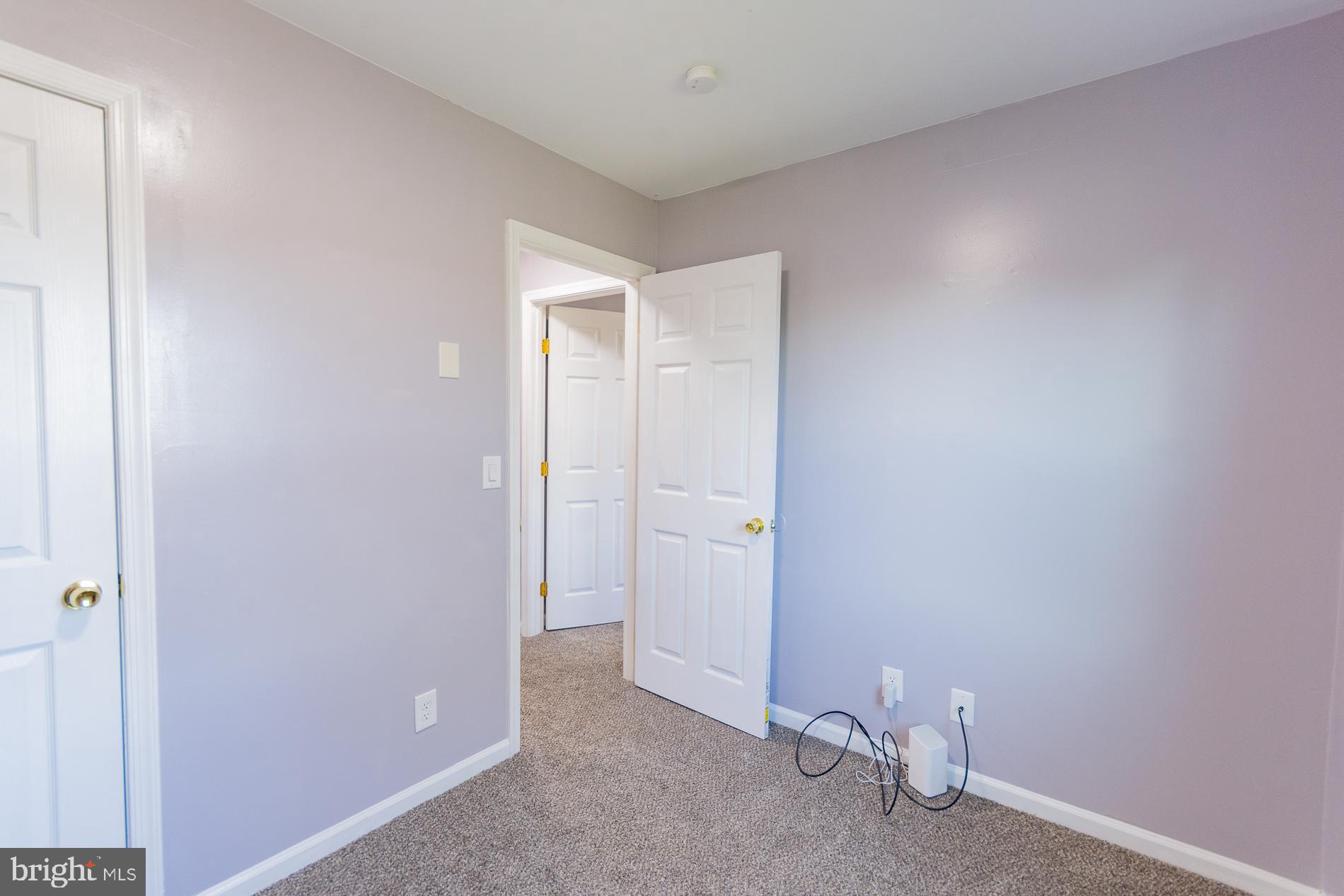 306 East 12th Avenue, Unit B Ranson, WV 25438 - Photo 19 of 31 a view of room