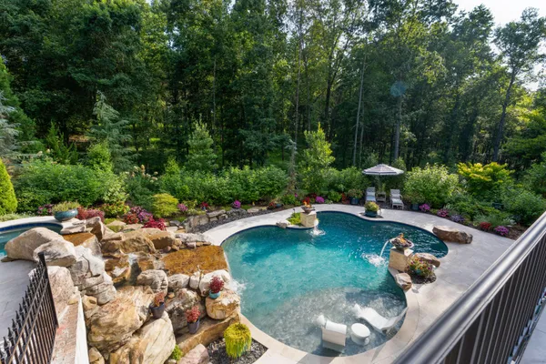 $2,795,000 | 6803 Silver Cloud Cove, Ooltewah, TN 37363