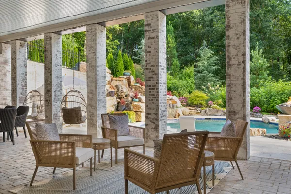 $2,795,000 | 6803 Silver Cloud Cove, Ooltewah, TN 37363