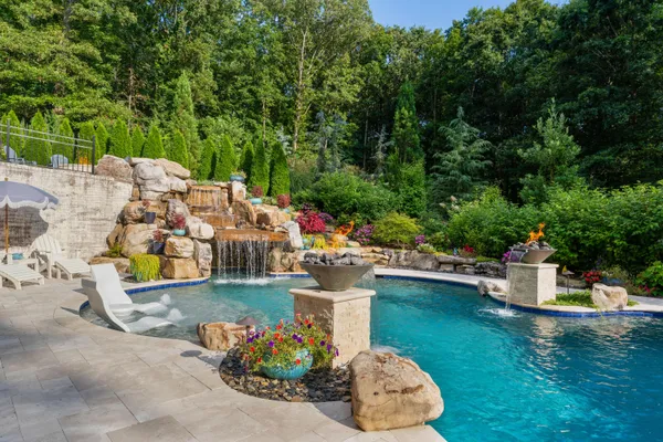 $2,795,000 | 6803 Silver Cloud Cove, Ooltewah, TN 37363