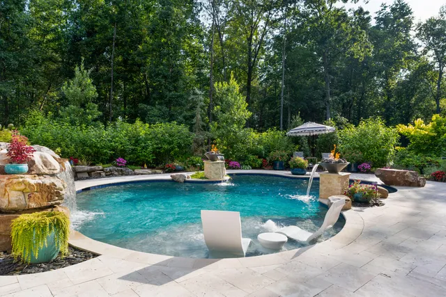 $2,880,000 | 6803 Silver Cloud Cove, Ooltewah, TN 37363