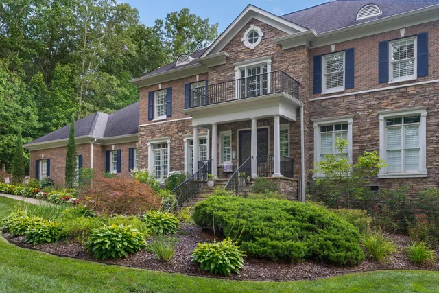 $2,880,000 | 6803 Silver Cloud Cove, Ooltewah, TN 37363