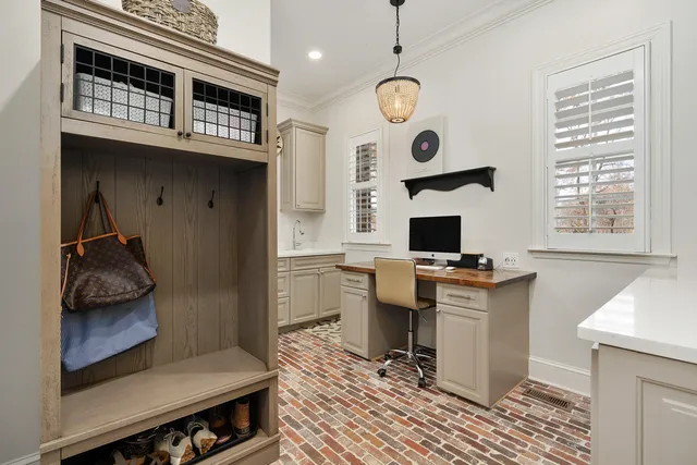 $2,880,000 | 6803 Silver Cloud Cove, Ooltewah, TN 37363