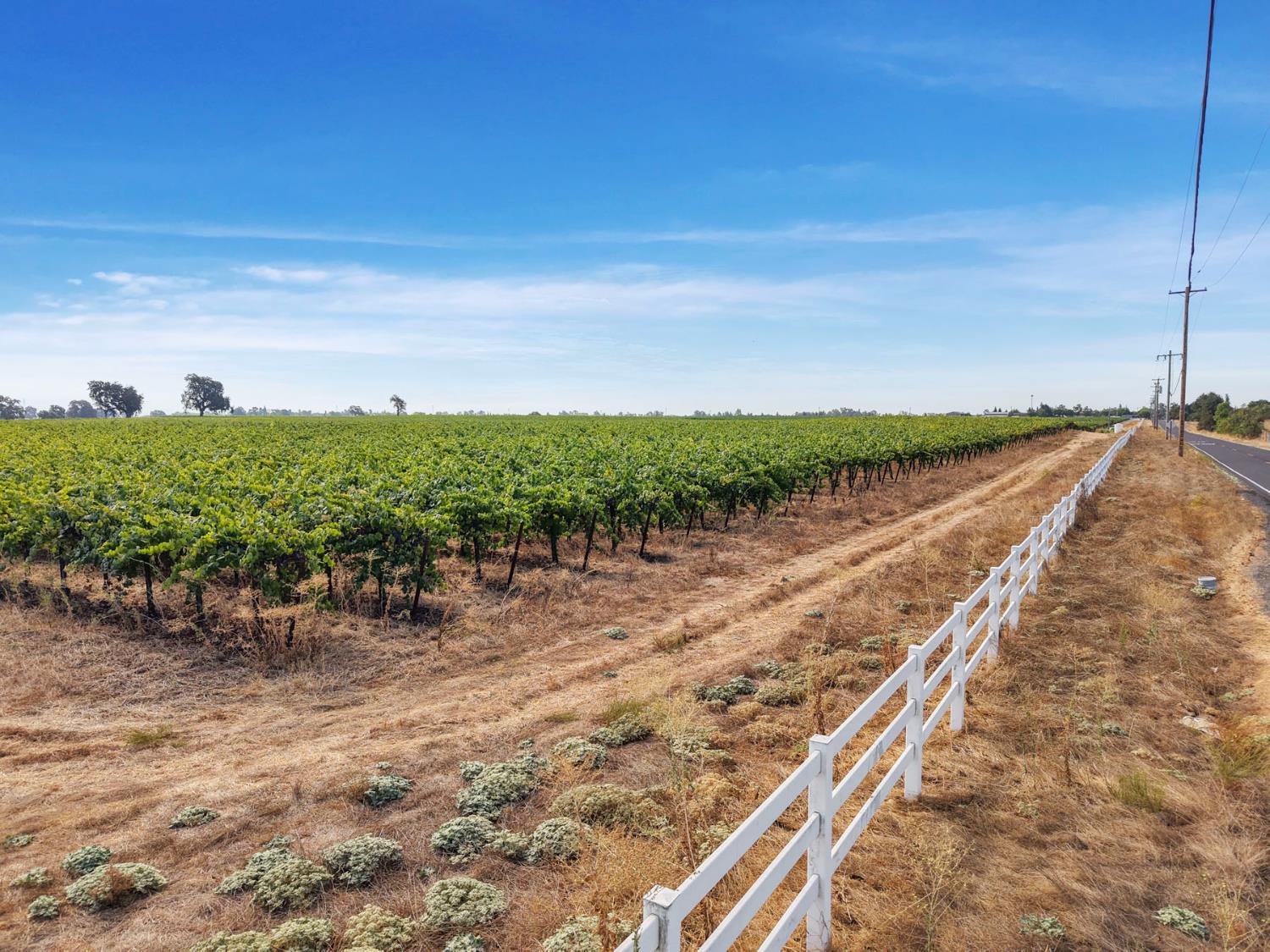 13700 Liberty Road Acampo, CA 95220 - Photo 21 of 22 Gallery Image 21