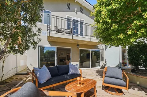 $3,225,000 | 354-354 62nd Street, Newport Beach, CA 92663